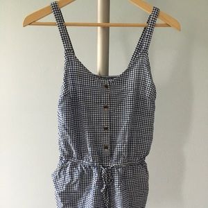 MOVING SALE: Old Navy gingham romper